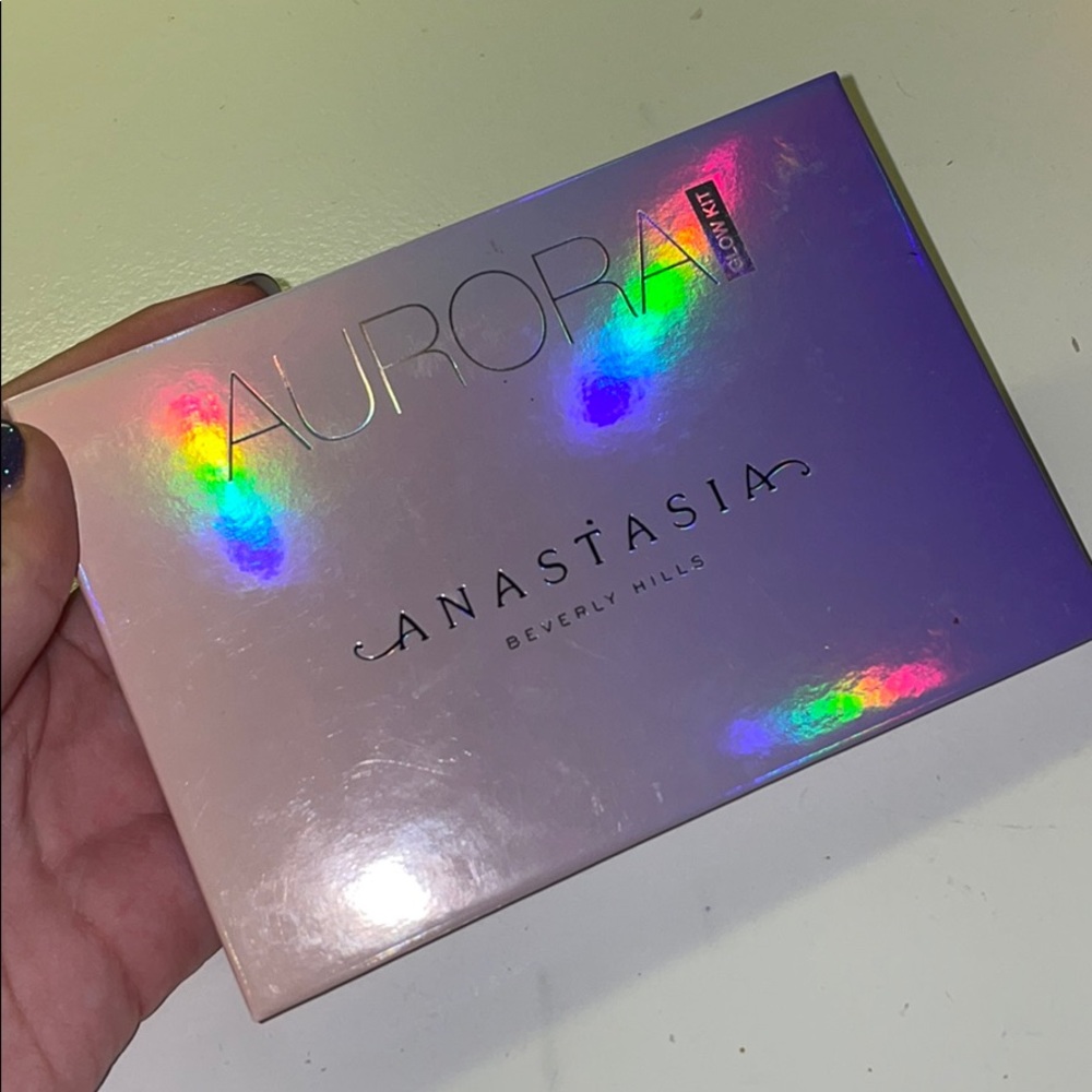 Anastasia Beverly Hills Aurora Glow Kit